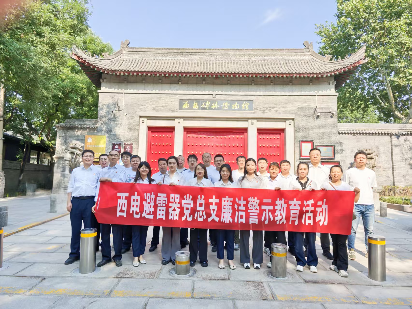 1748245313449083656.jpg 22.jpg